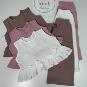 Muslin suit with bows